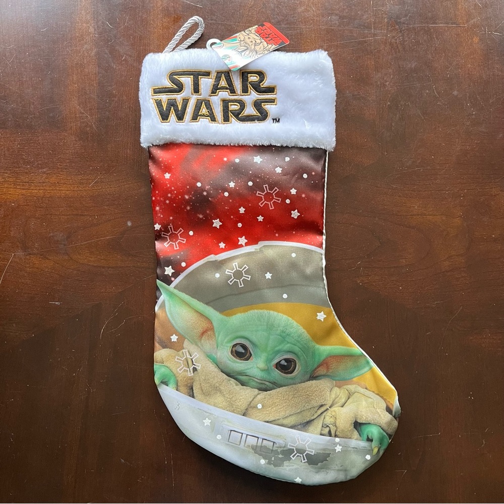 Star Wars Mandalorian Child Baby Yoda Stocking w/White Fur NWT